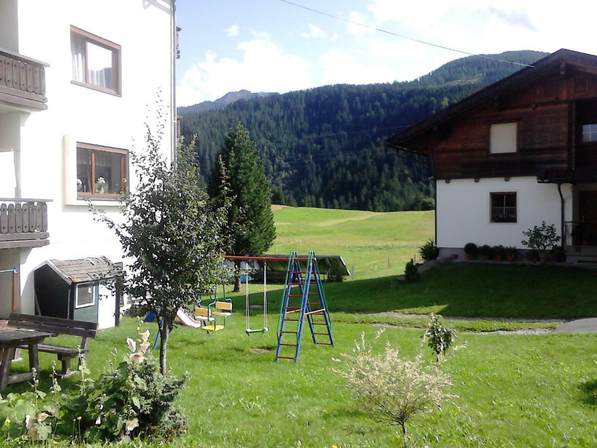 Pension Anderlehof Sankt Lorenzen im Lesachtal ภายนอก รูปภาพ